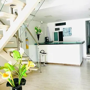 https://hotel-avei-suites.cali-hotels.com