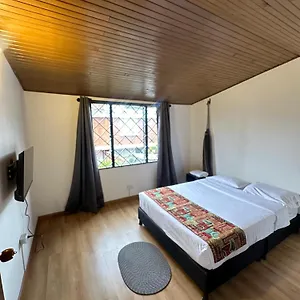 https://bamuka-hostal.hotels-bogota.net